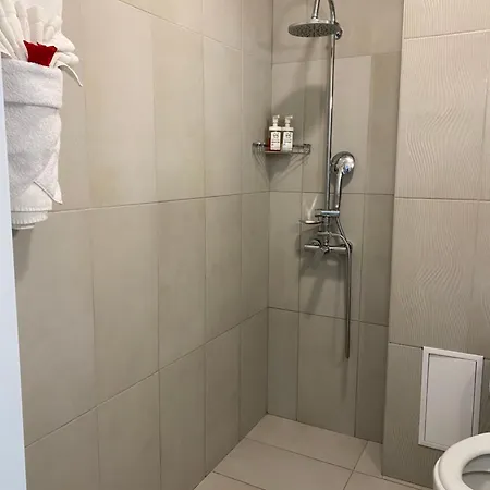 Siyana Varna-free Parking Daire Varna