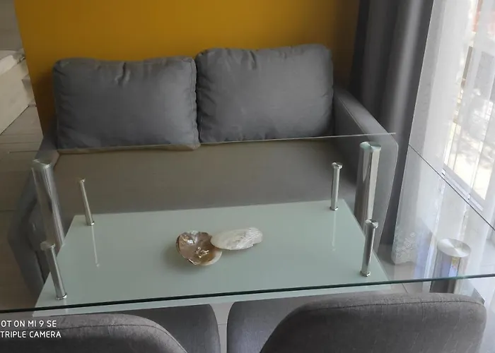 Siyana Varna-free Parking Apartment